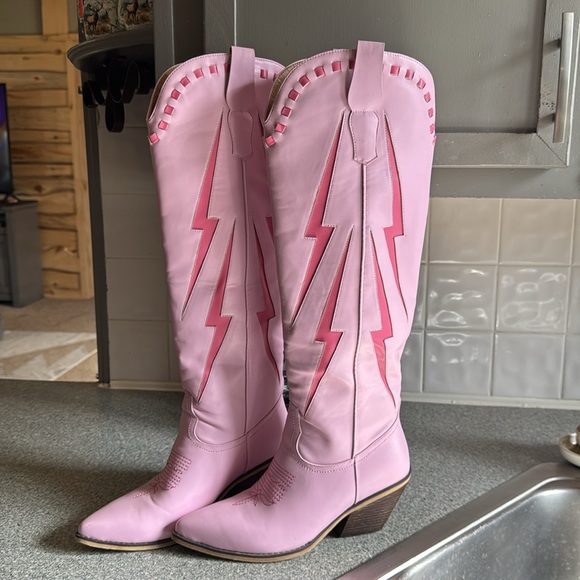 Marfa Boots “The Dolly” - Picture 7 of 8